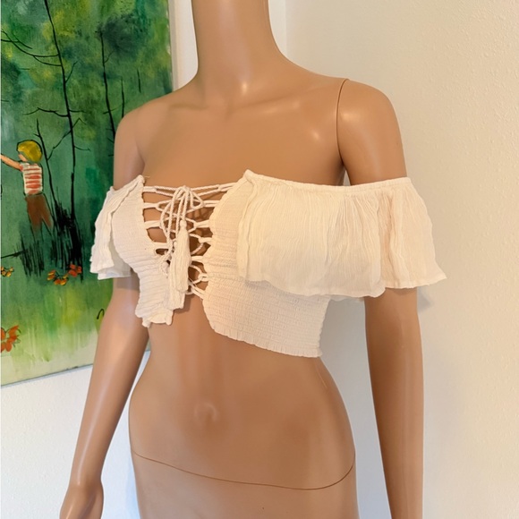 Fashion Nova Size S Small Lace Up Crop top Cottagecore Off Shoulder Ruffle Flowy - Picture 3 of 5